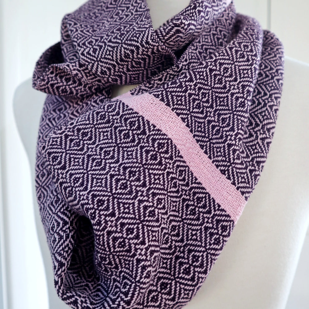 New scarves in the shop!
