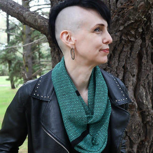 alternative girl wearing handwoven green infinity scarf