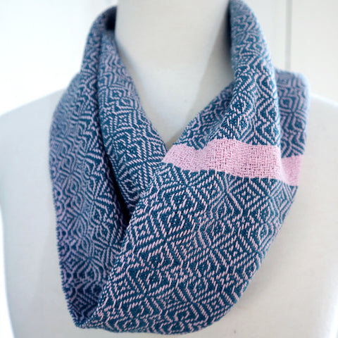Handwoven cotton scarf in blue with dusty pink