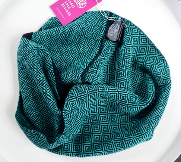 Handwoven Infinity Scarf - Cravat - Jade Green Geometric - Threefold Designs