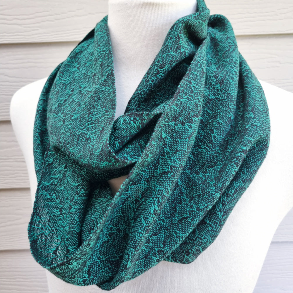 EMERALD LUXE SNAKESKIN - Handwoven Fine Cotton Scarf | Emerald Green + Black