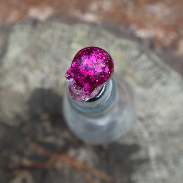 Resin Skull Bottle Stopper - hot pink glitter - Threefold Designs