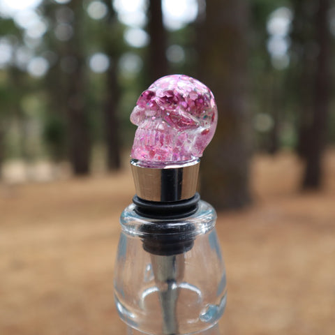 Resin Skull Bottle Stopper - light pink glitter - Threefold Designs