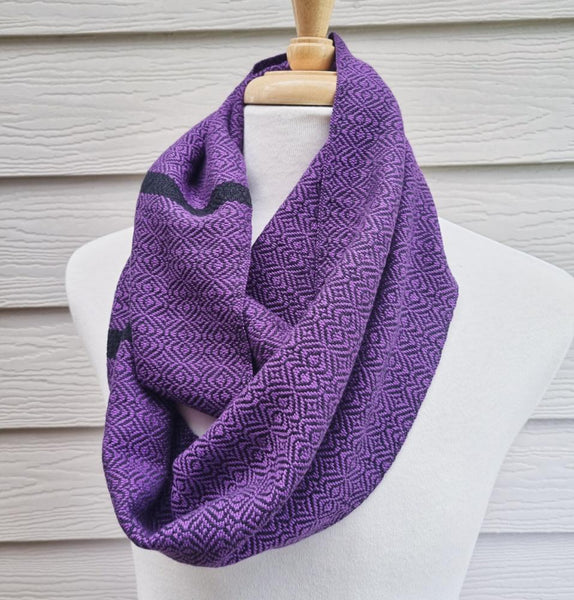 Personalised Gift Pack (Handwoven Scarf + Video) - Threefold Designs